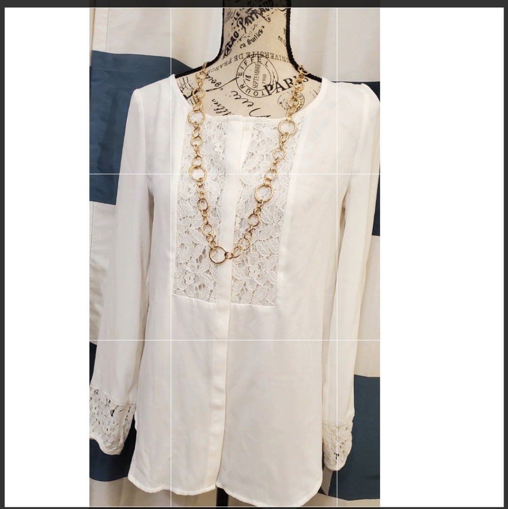 NWT Cream Lauren Conrad blouse -small